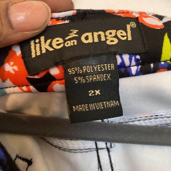 Pants - Picture 2 of 2